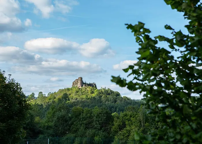 The Rocks - Mit Felsenpanorama * Gerolstein